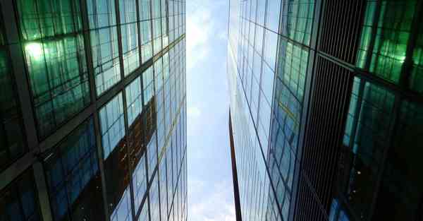 大数据包含设备数据的行业文章