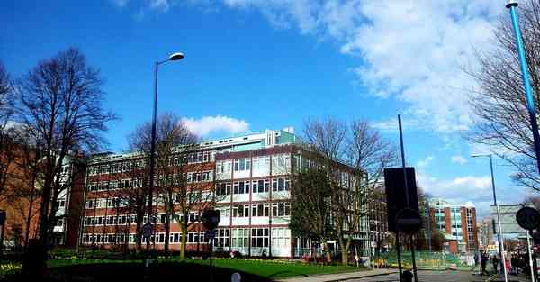 智能机器人管家创新点