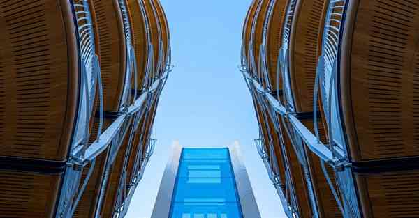 人工智能机器人在外星，人工智能机器人在外星生活