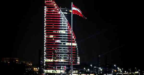 深耕政务大数据（深耕政务服务）