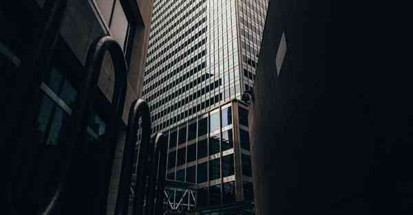 大数据包含设备数据的行业文章