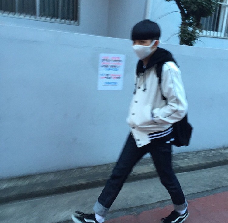 秦梵贤岚