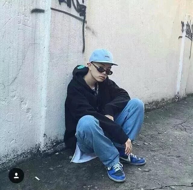 连素昭骅